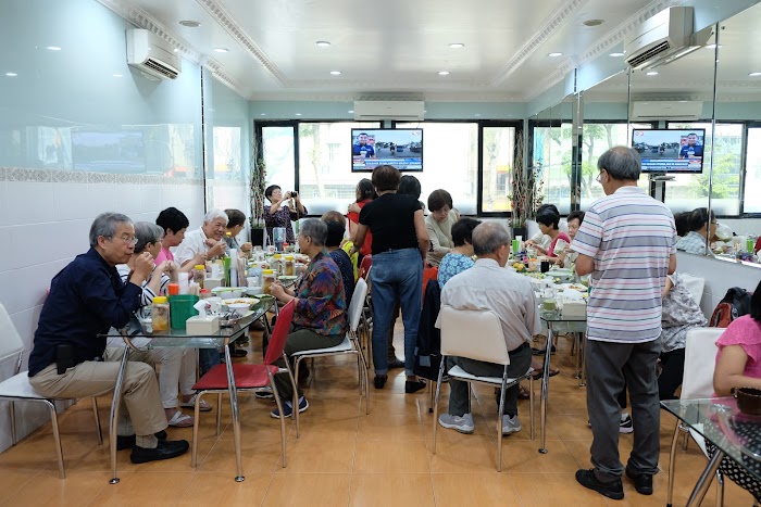 restoran kelapa gading