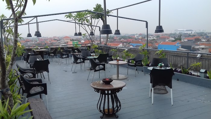 restoran surabaya selatan