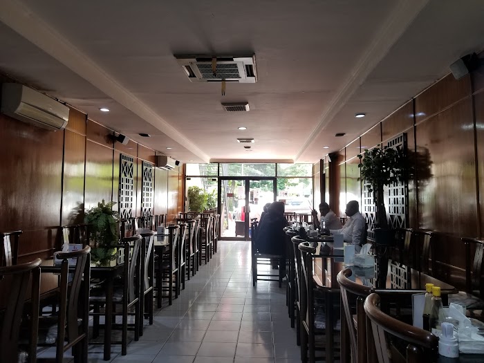 restoran surabaya selatan