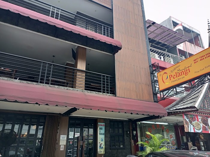 restoran kelapa gading